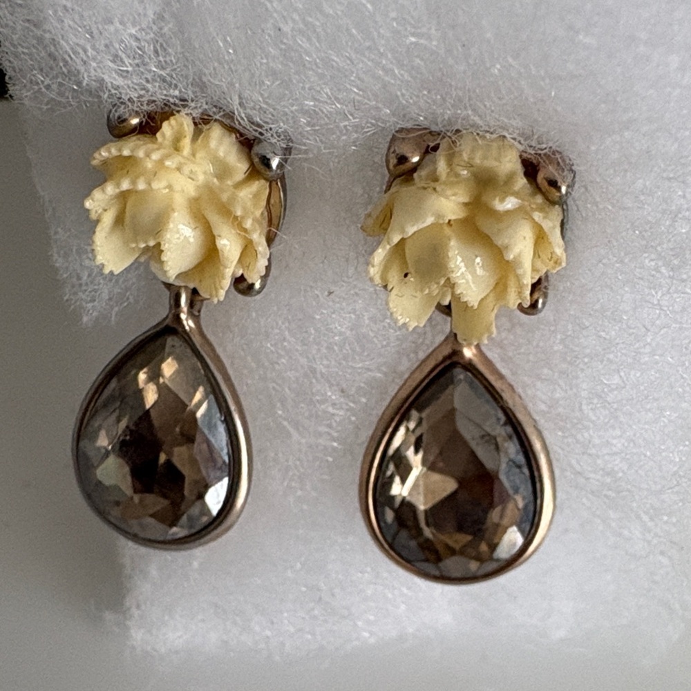 Elegant Cream Flower Drop Earrings with Smoky Teardrop Stones
